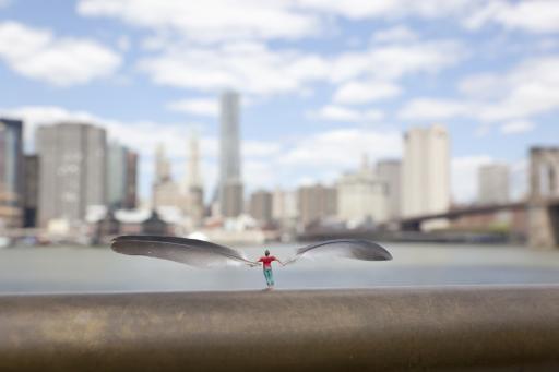 Slinkachu:Skyscraping