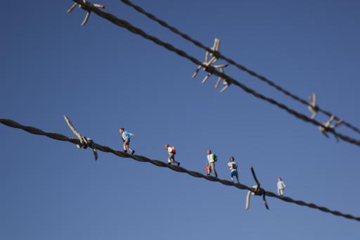 Slinkachu:School Run 